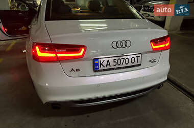 Седан Audi A6 2014 в Киеве