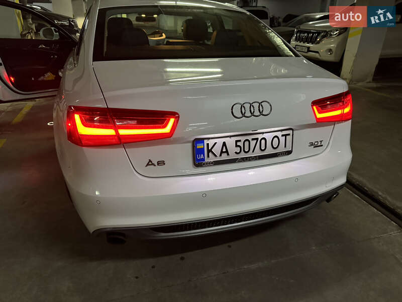 Седан Audi A6 2014 в Киеве