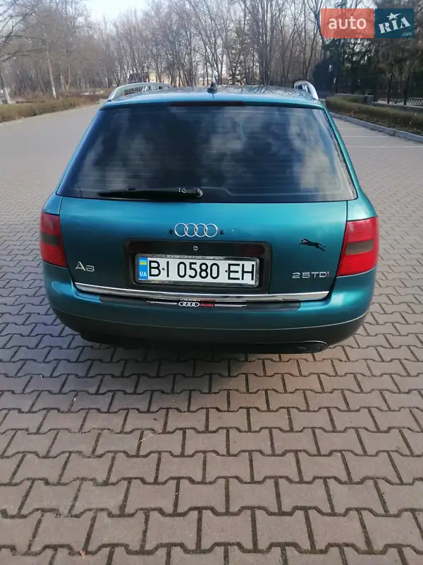 Универсал Audi A6 1998 в 