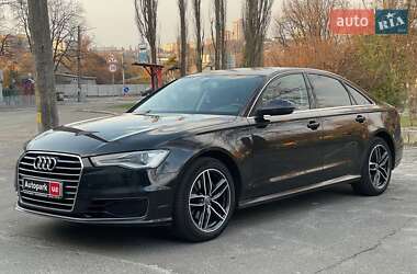 Седан Audi A6 2015 в 
