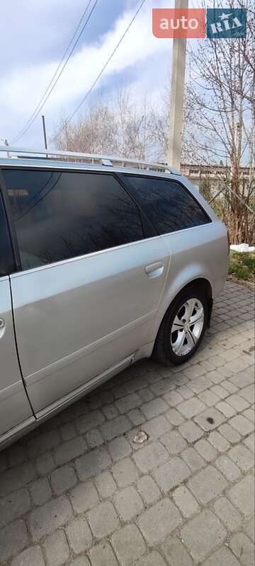 Универсал Audi A6 2003 в Городке