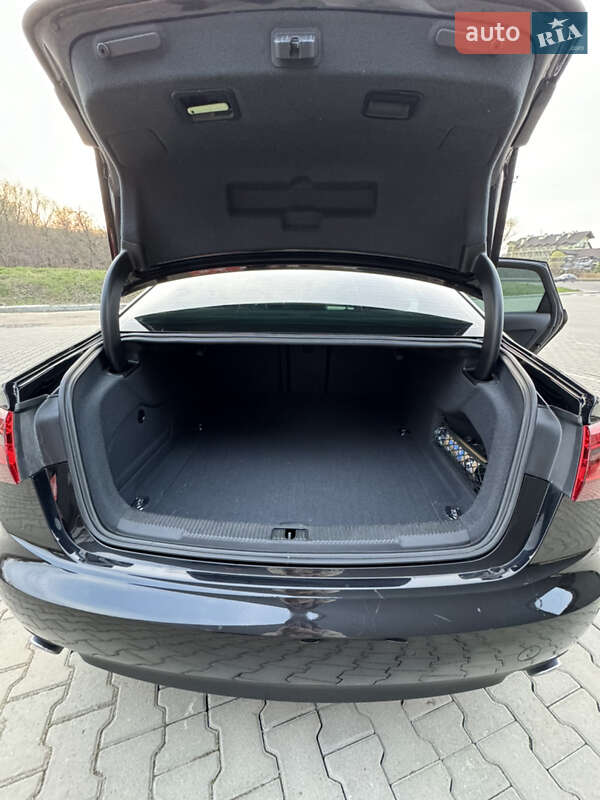 Седан Audi A6 2014 в Львове