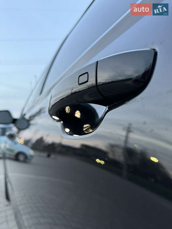 Седан Audi A6 2014 в Львове