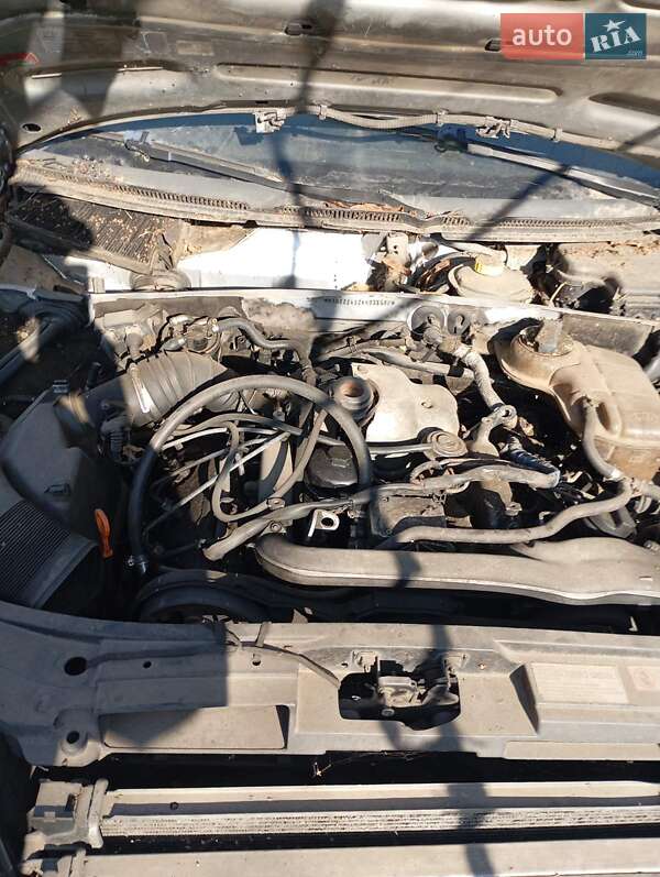 Седан Audi A6 2004 в Берегово