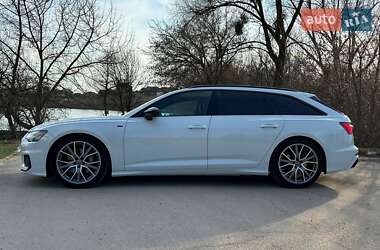 Универсал Audi A6 2018 в 