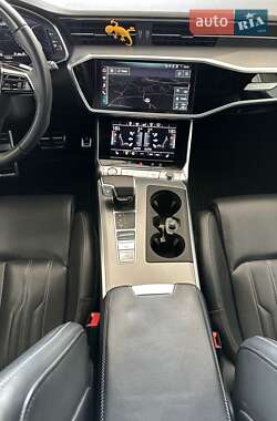 Универсал Audi A6 2018 в 