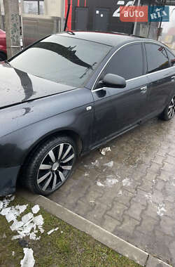 Седан Audi A6 2005 в 