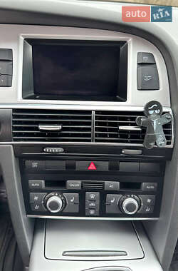 Седан Audi A6 2010 в 