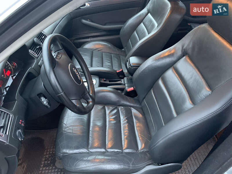 Седан Audi A6 2003 в Львове