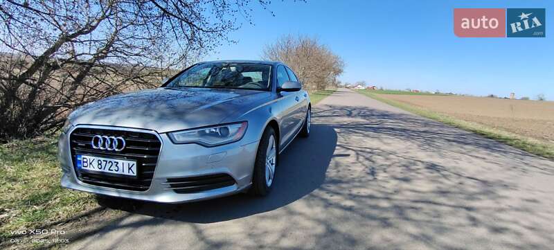 Седан Audi A6 2013 в Демидовке