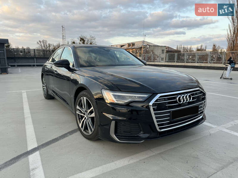 Седан Audi A6 2019 в 