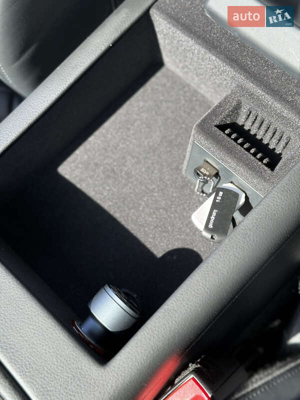 Седан Audi A6 2015 в Ивано-Франковске