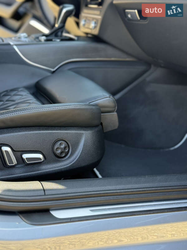 Седан Audi A6 2015 в Ивано-Франковске