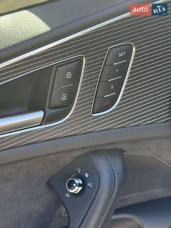 Седан Audi A6 2015 в Ивано-Франковске