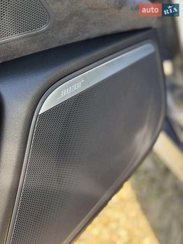 Седан Audi A6 2015 в Ивано-Франковске