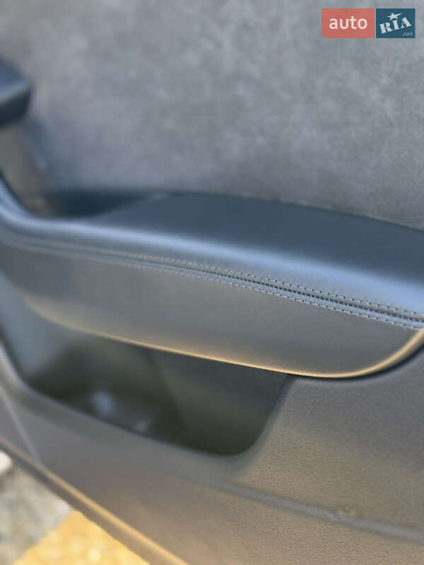 Седан Audi A6 2015 в Ивано-Франковске