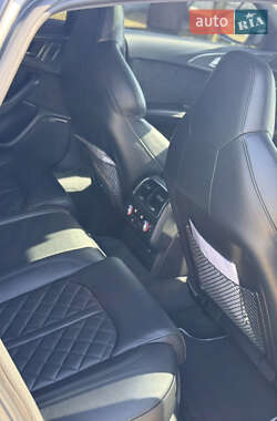 Седан Audi A6 2015 в 