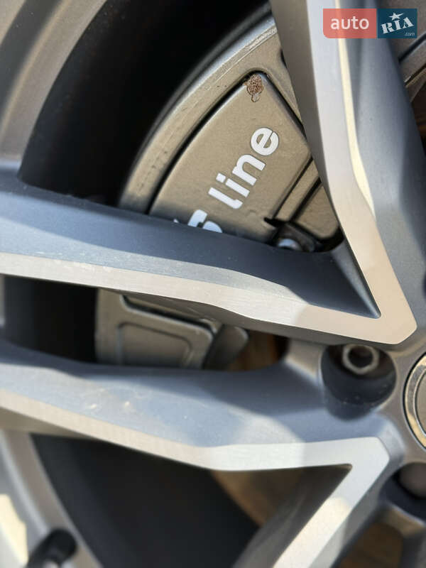 Седан Audi A6 2015 в Ивано-Франковске