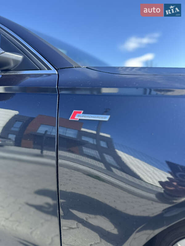 Седан Audi A6 2014 в Львове