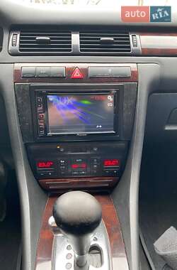 Универсал Audi A6 2002 в 
