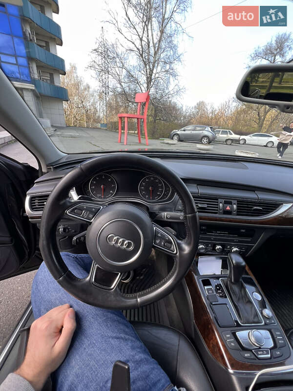 Седан Audi A6 2015 в Дніпрі