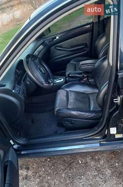 Универсал Audi A6 2003 в 