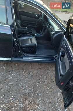Универсал Audi A6 2003 в 