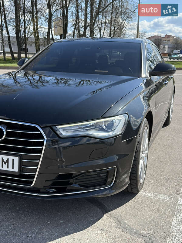 Седан Audi A6 2016 в Киеве