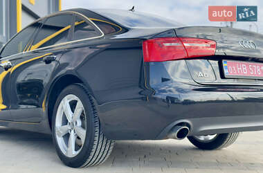 Седан Audi A6 2015 в 