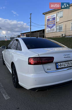 Седан Audi A6 2015 в 