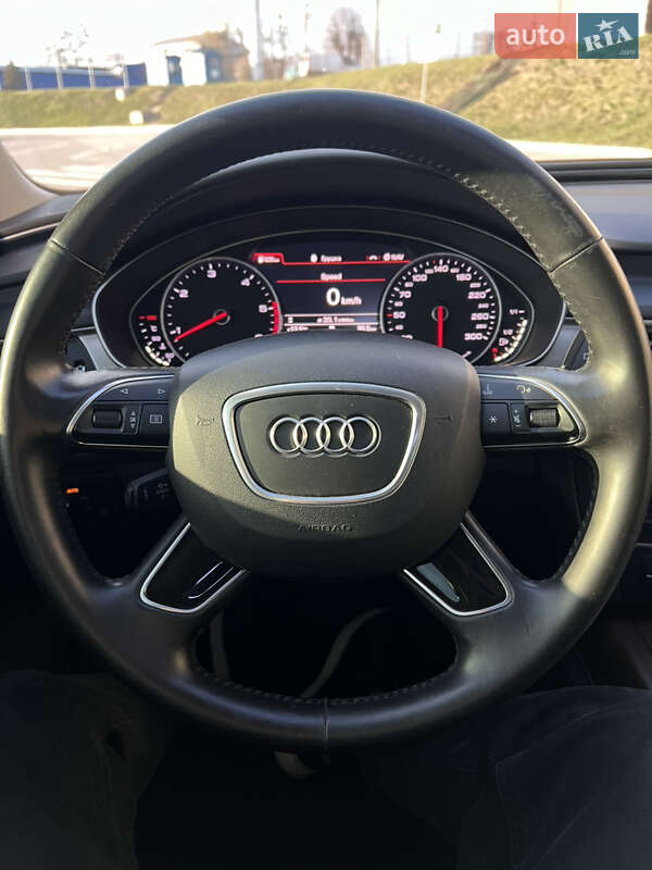 Седан Audi A6 2015 в Одессе