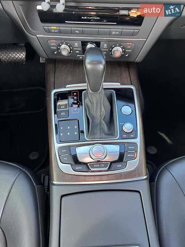 Седан Audi A6 2015 в Одессе