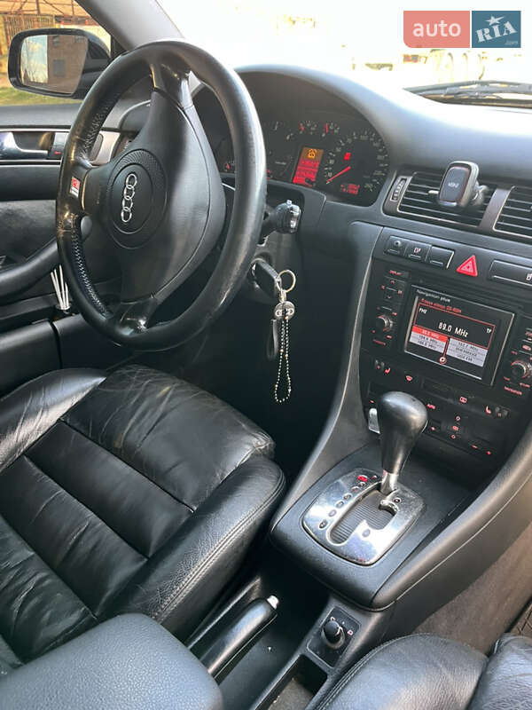 Универсал Audi A6 2000 в Сквире