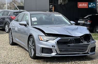 Седан Audi A6 2019 в 
