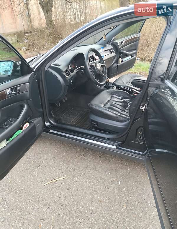 Седан Audi A6 2001 в Стрые