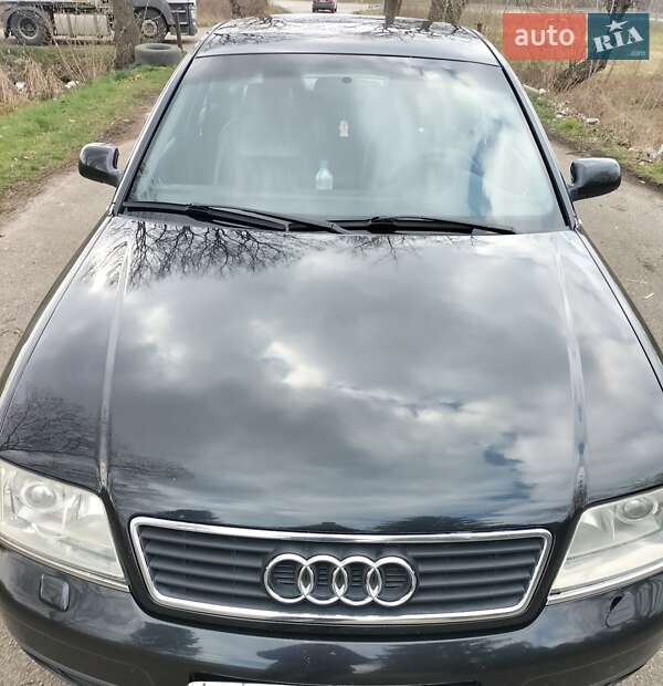 Седан Audi A6 2001 в Стрые