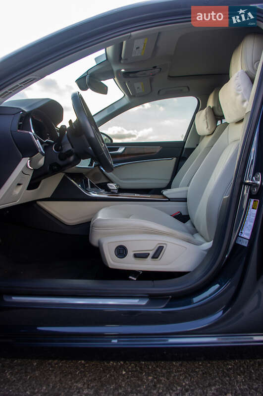 Седан Audi A6 2023 в Киеве