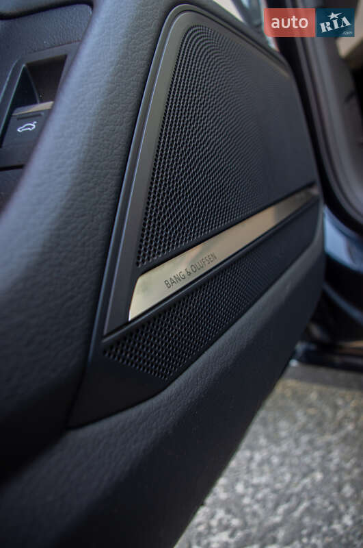 Седан Audi A6 2023 в Киеве