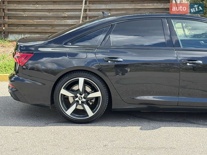 Седан Audi A6 2021 в Киеве