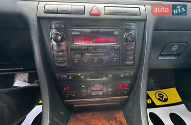 Седан Audi A6 2000 в 