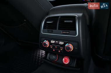 Седан Audi A6 2011 в 