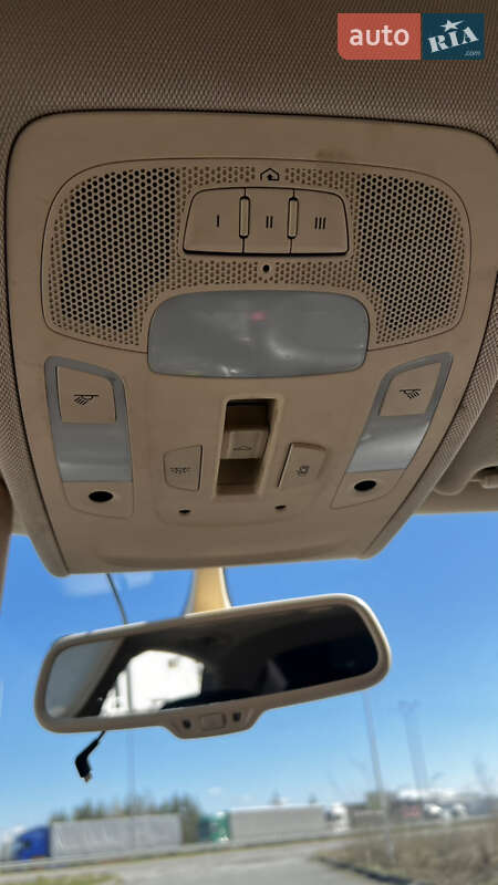 Седан Audi A6 2013 в Рава-Русской