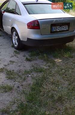 Седан Audi A6 2001 в 