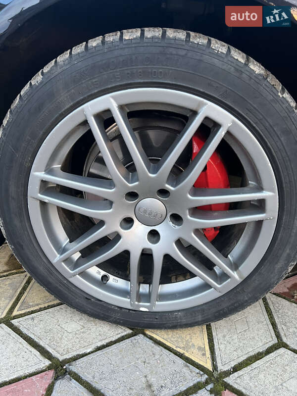Седан Audi A6 2011 в Чернівцях