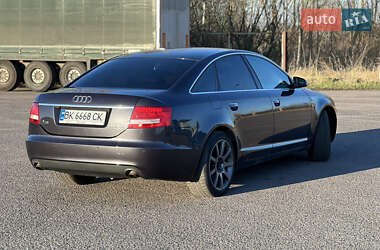 Седан Audi A6 2004 в 