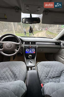 Седан Audi A6 2003 в 