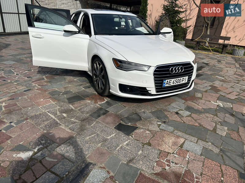 Седан Audi A6 2011 в 