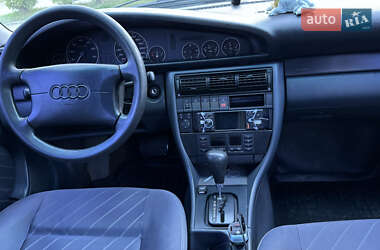 Седан Audi A6 1997 в 