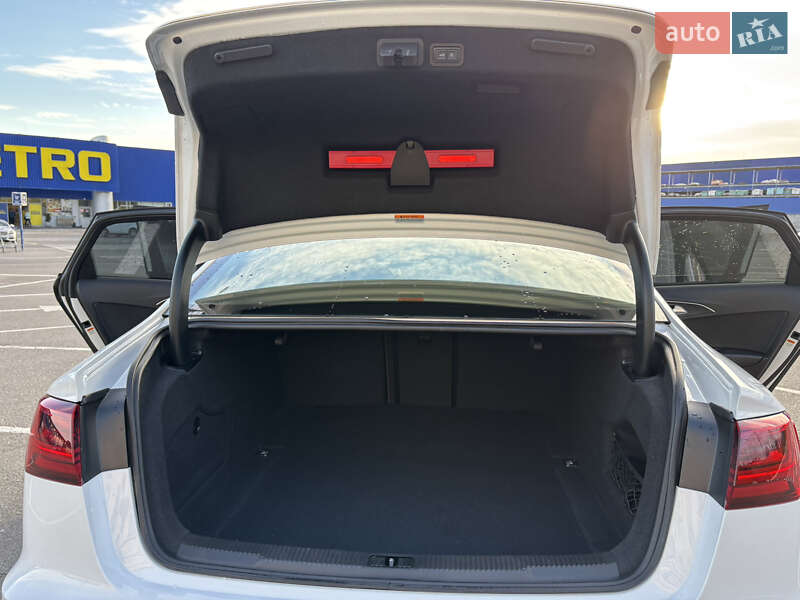 Седан Audi A6 2018 в Виннице