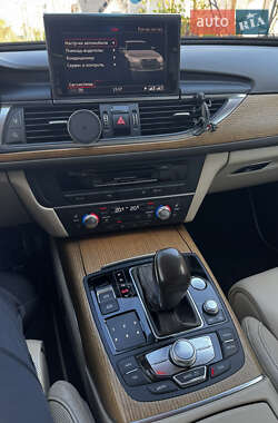 Седан Audi A6 2014 в 